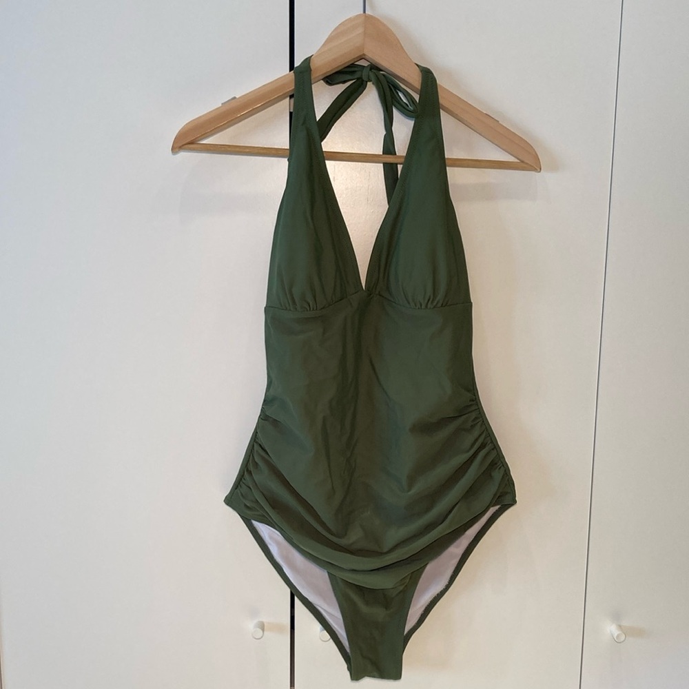 Cupshe Olive Green Halter One-Piece Swimsuit
